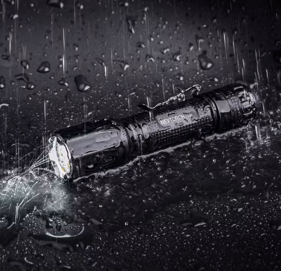 2022 Mei Awards -Gold Award- Nextorch Ta30 1300 Lumen LED Lampe de poche tactique Rechargeable Instant Strobe Linterna Lanterna Lampe de poche tactique d'autodéfense